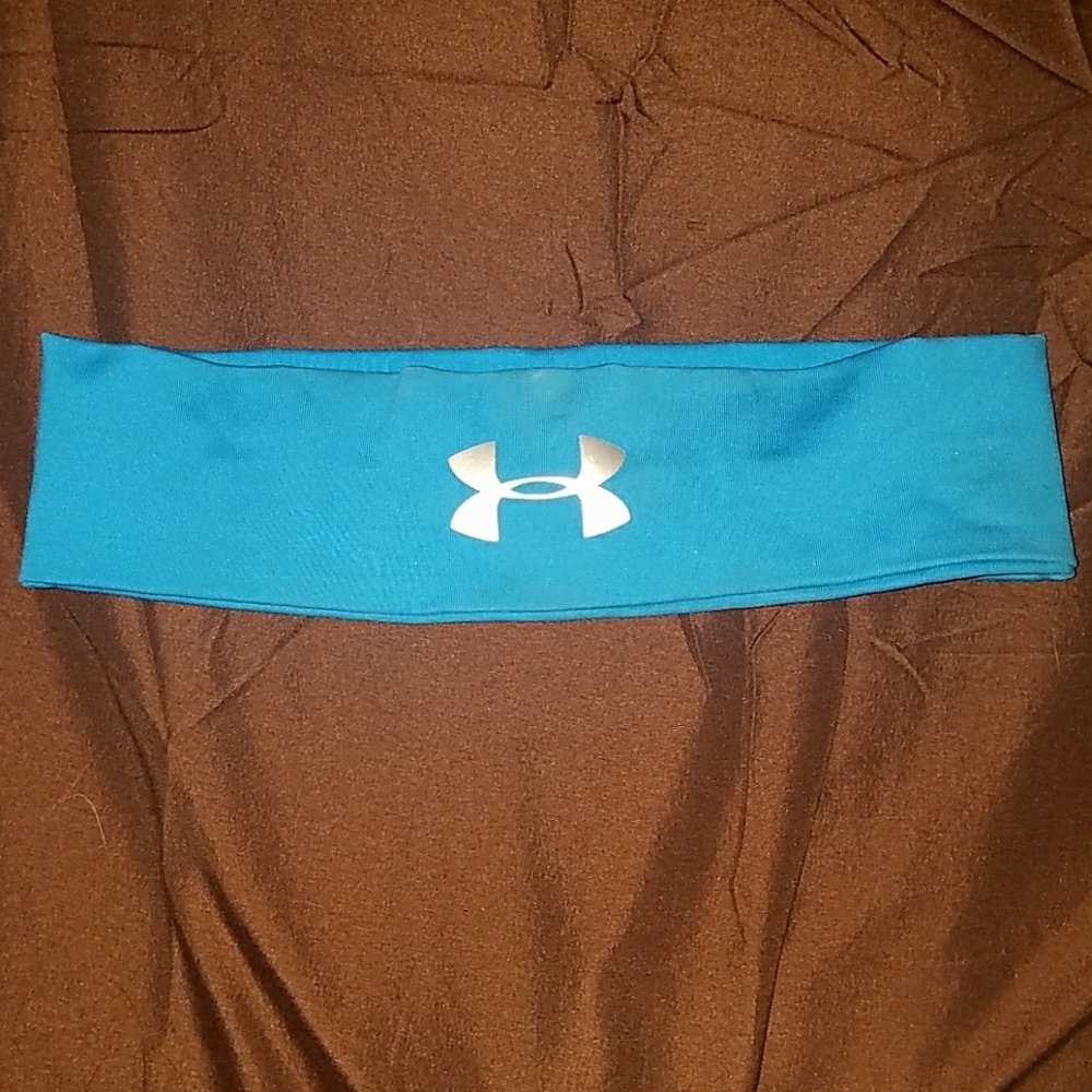 Under Armour headband